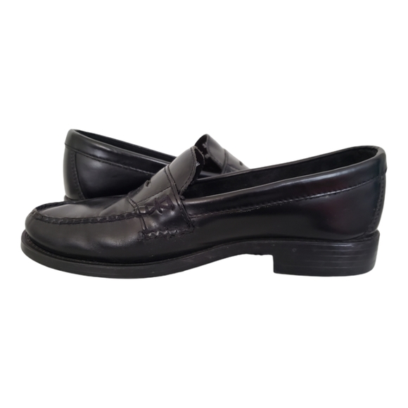 Weejuns Bass Classic Penny Loafers - Picture 2 of 4